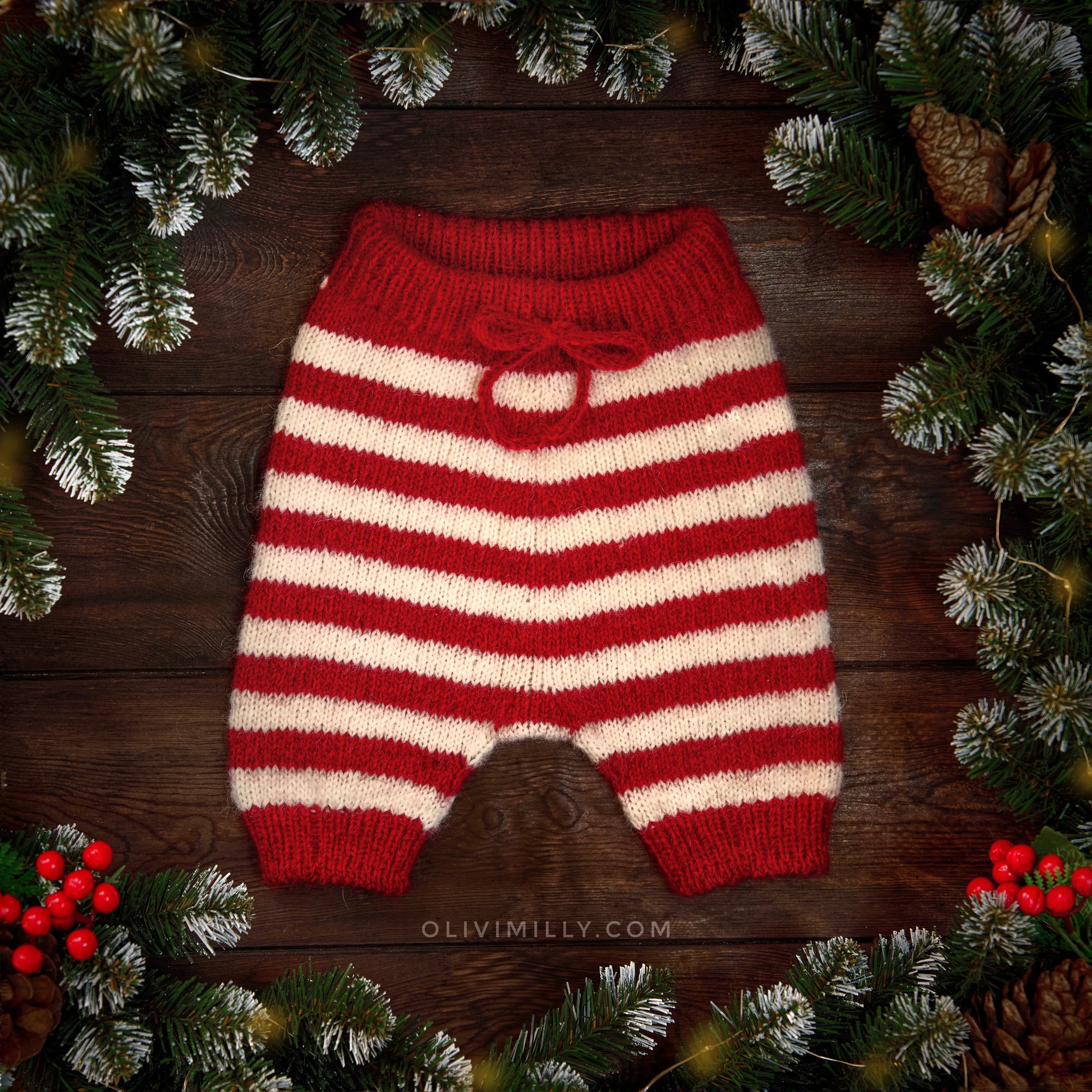 Striped Shorts | Red