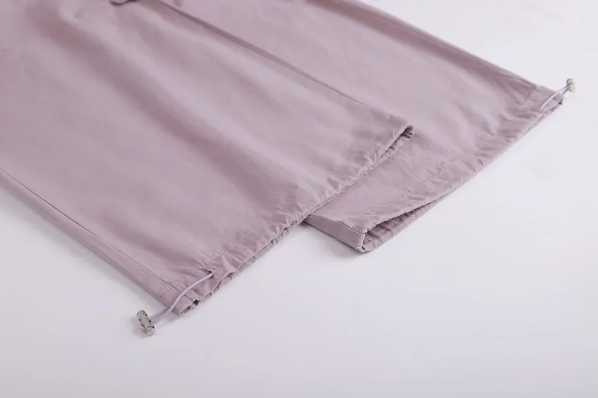 Stylish Solid Wide-Leg Cargo Pant for a Chic High-Street Look