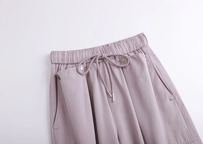 Stylish Solid Wide-Leg Cargo Pant for a Chic High-Street Look