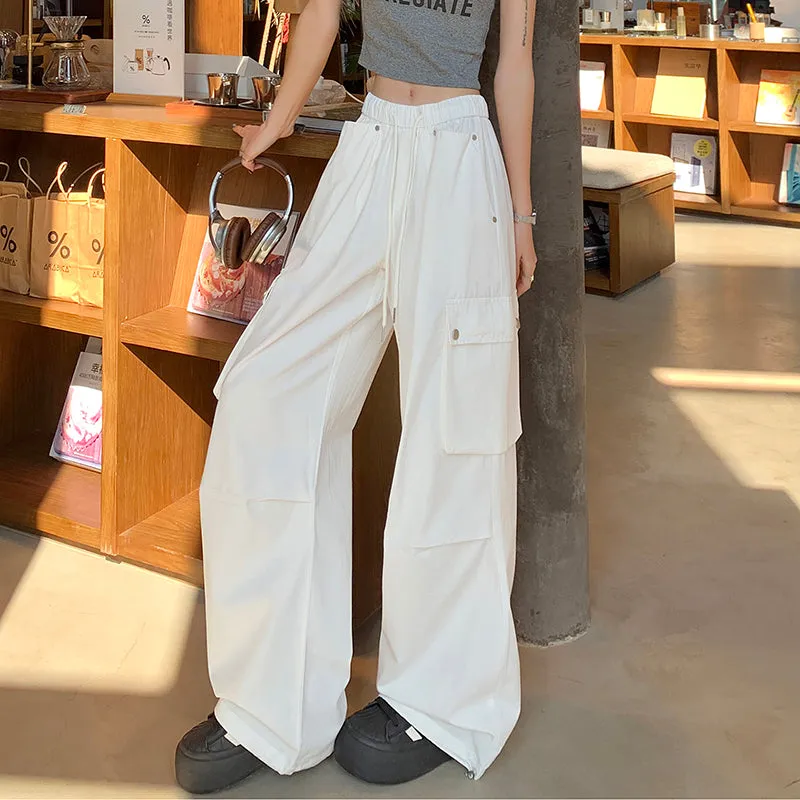 Stylish Solid Wide-Leg Cargo Pant for a Chic High-Street Look