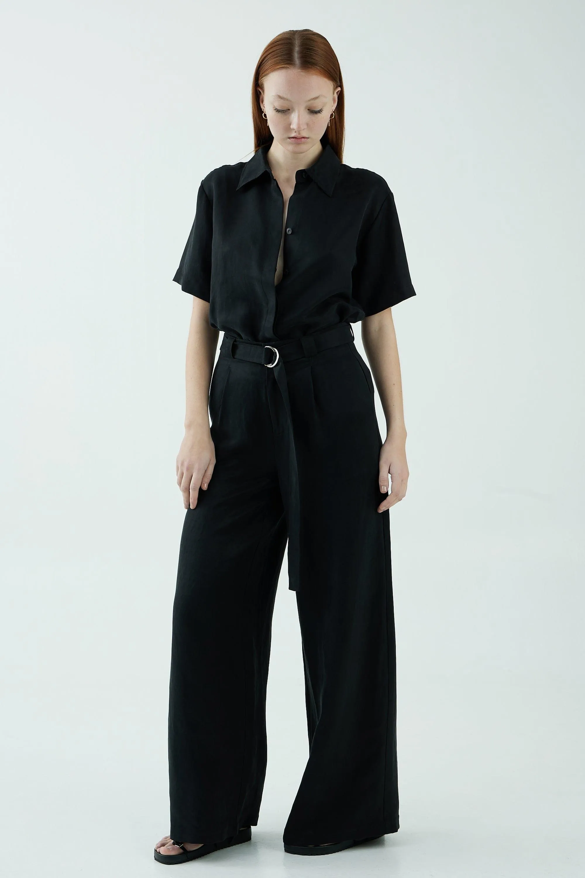 TIGHT LIPPED TROUSER | BLACK