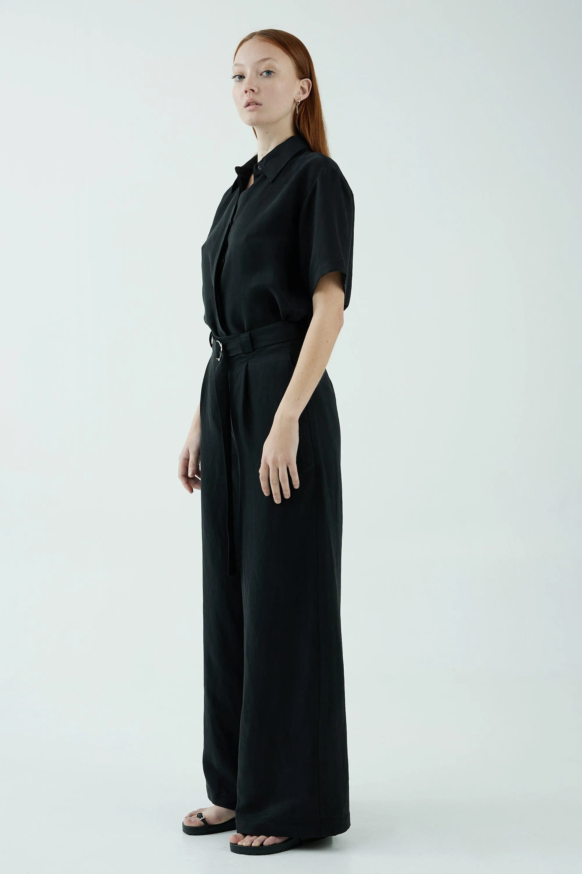 TIGHT LIPPED TROUSER | BLACK