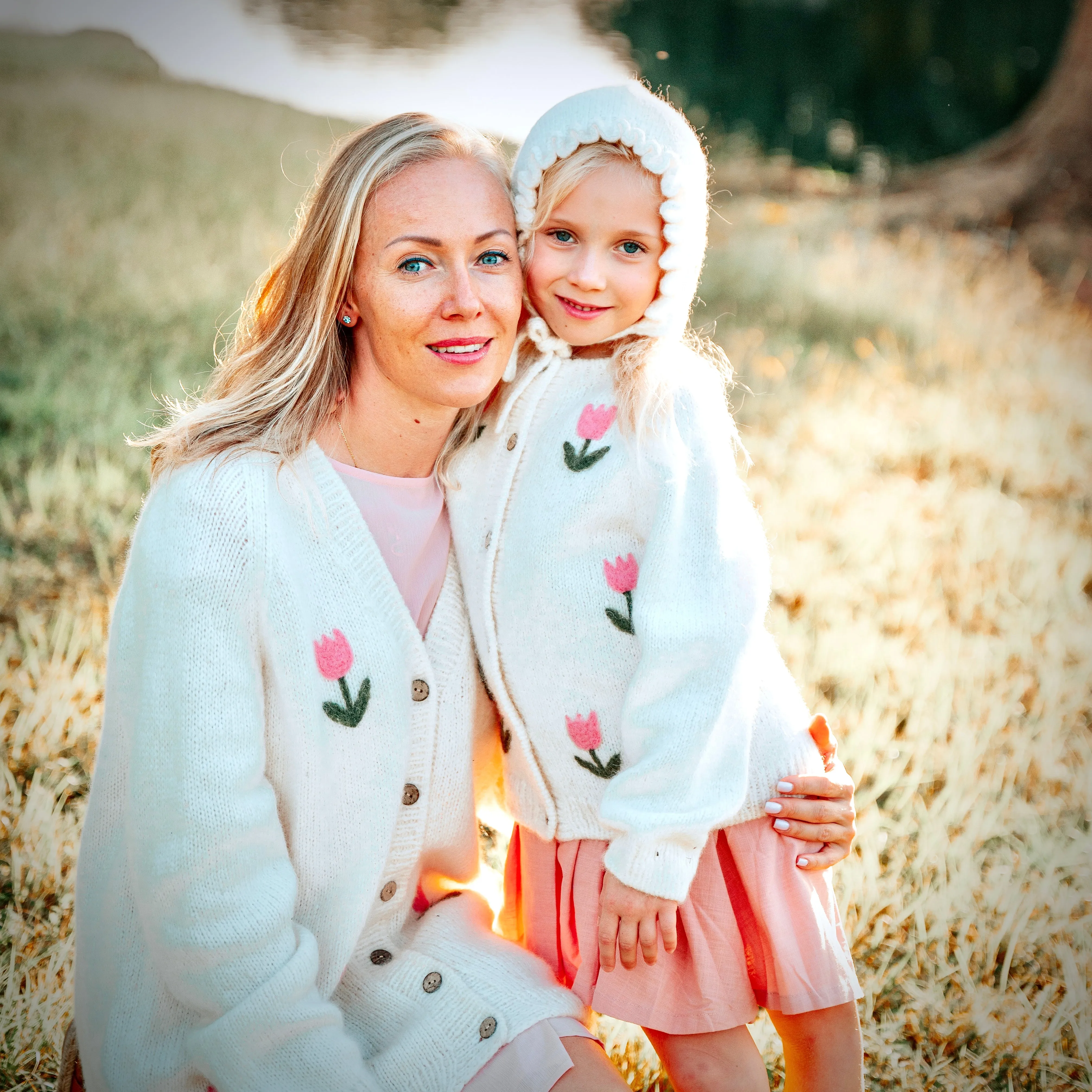 Tulips Cardigan | Off white