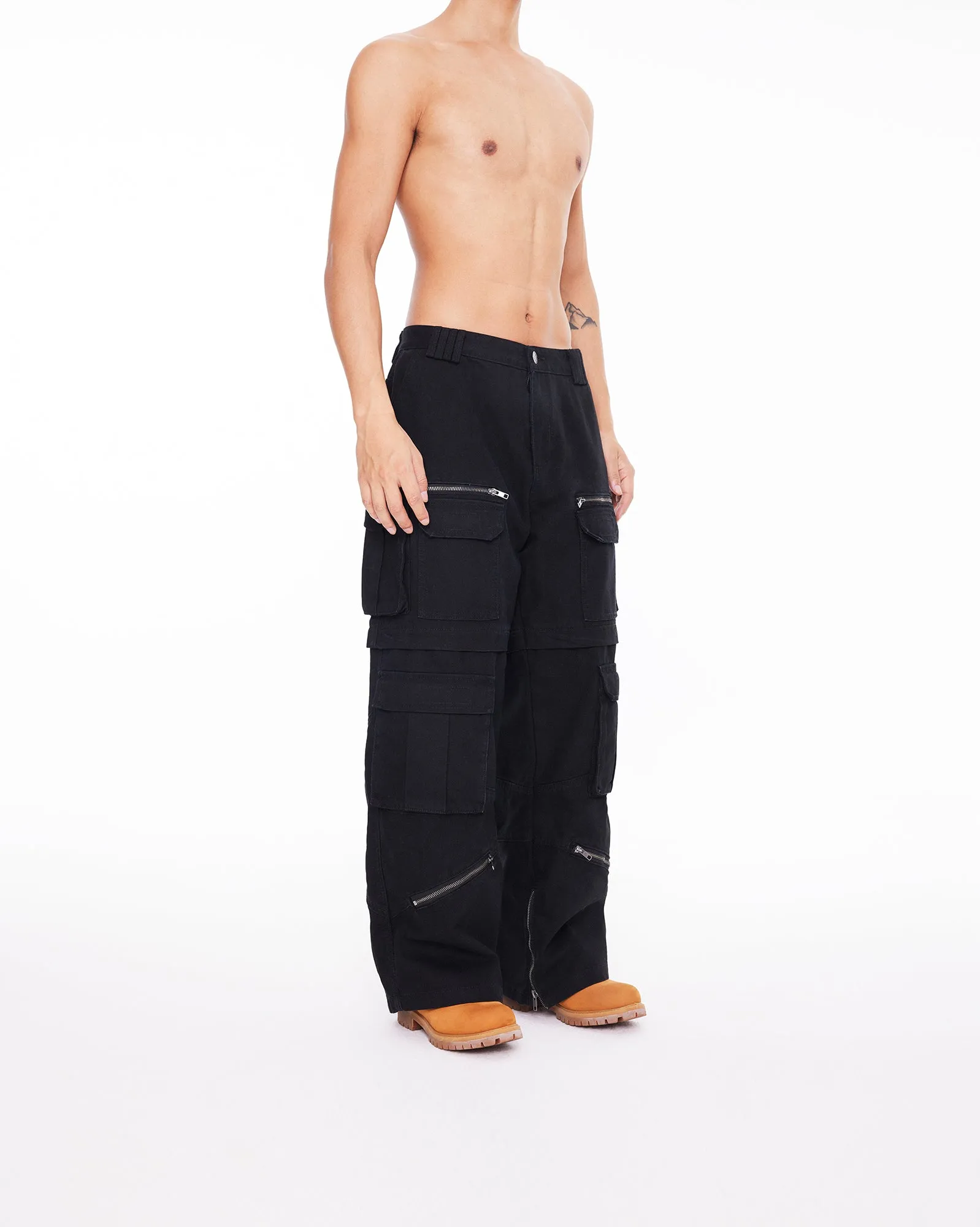UnDeR20 FW24 Heavyweight Multi-Pocket Cargo