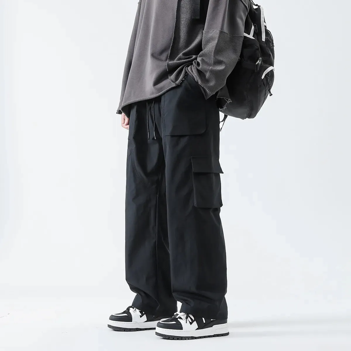 UrbanVibe Streetwear Cargo-Jogger