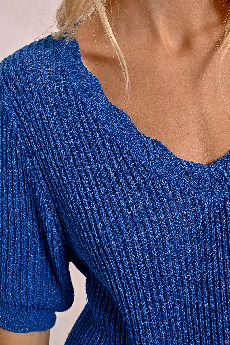 V-NECK KNIT SWEATER