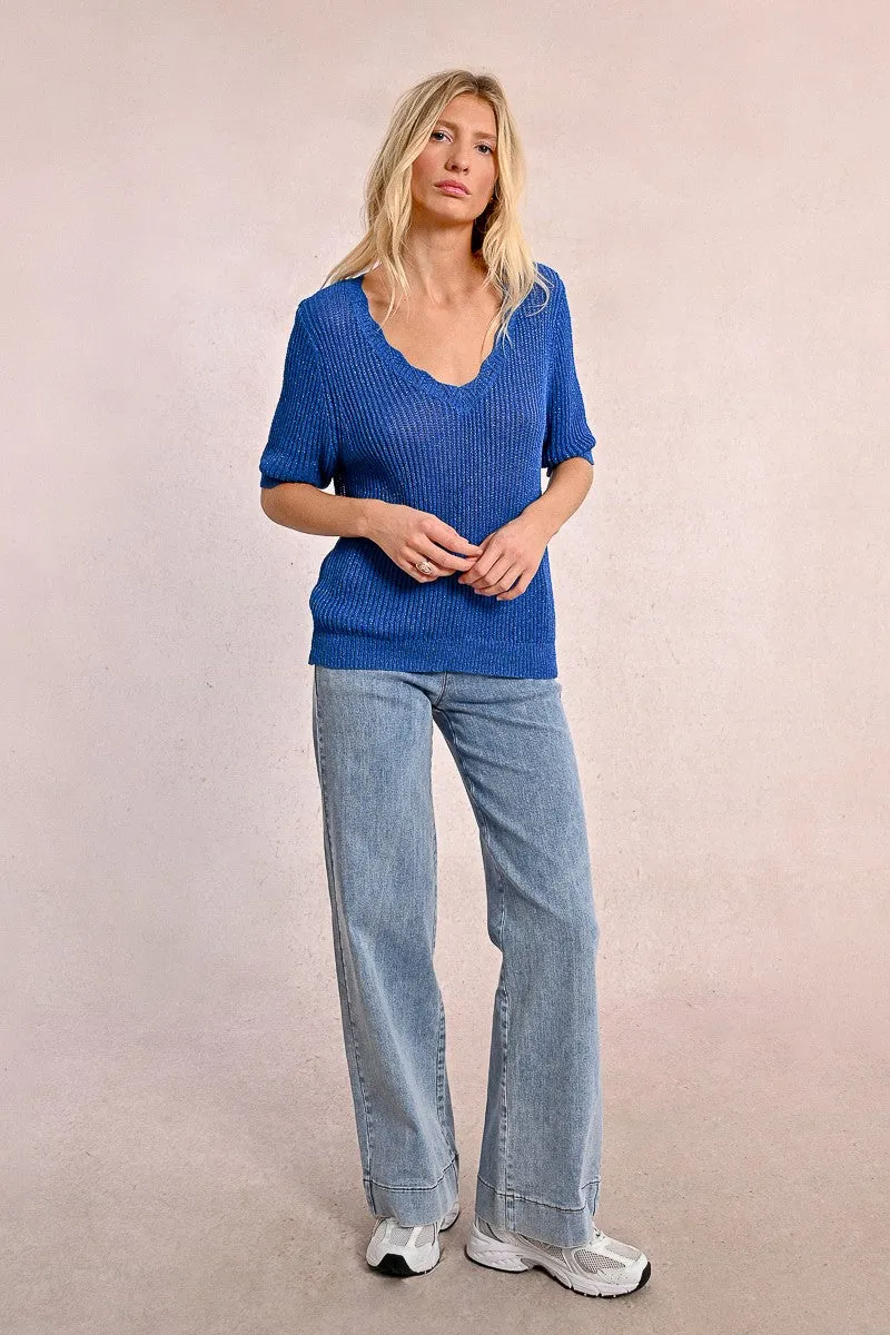 V-NECK KNIT SWEATER
