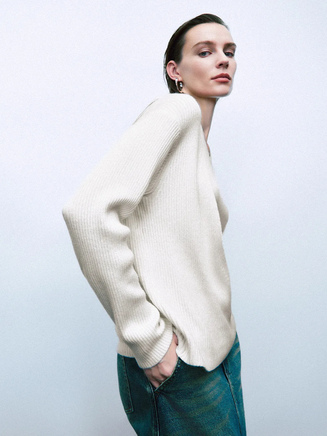 V-Neck Knitted Cardigans