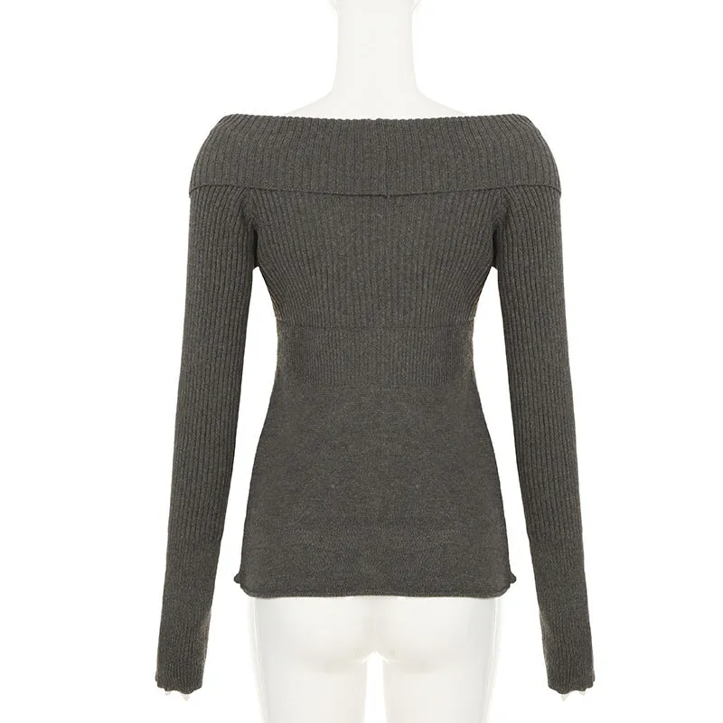 V-neck slim sweater