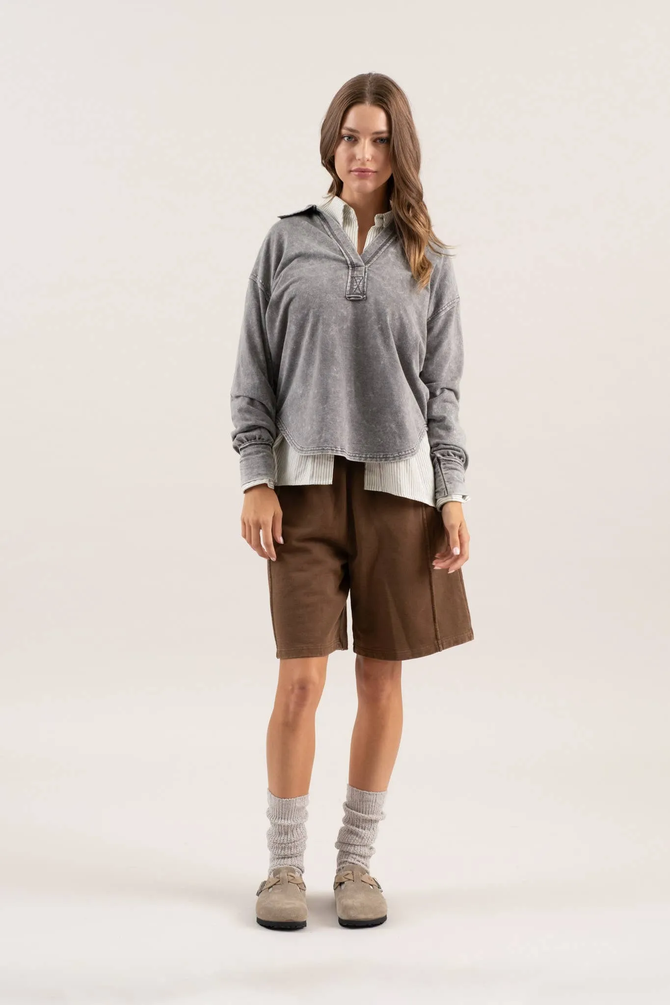 WASHED COLLARED LONG SLEEVE KNIT TOP