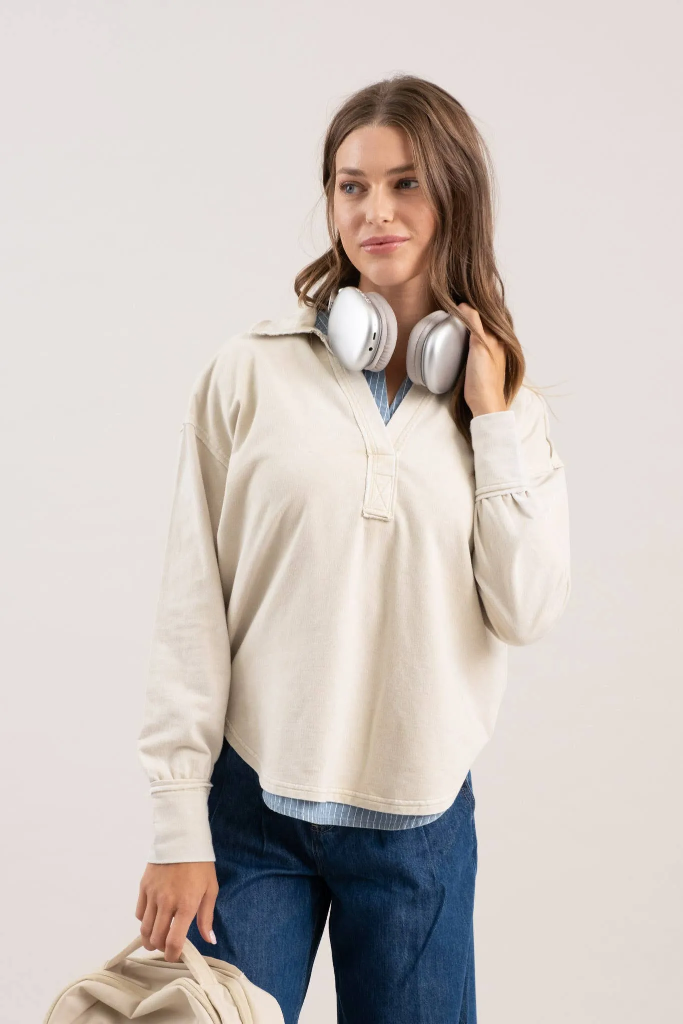 WASHED COLLARED LONG SLEEVE KNIT TOP