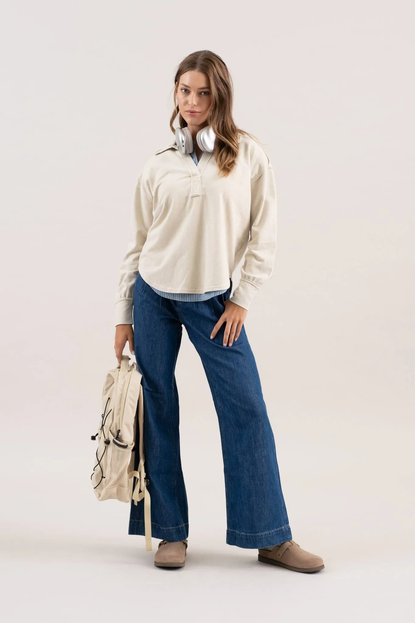 WASHED COLLARED LONG SLEEVE KNIT TOP