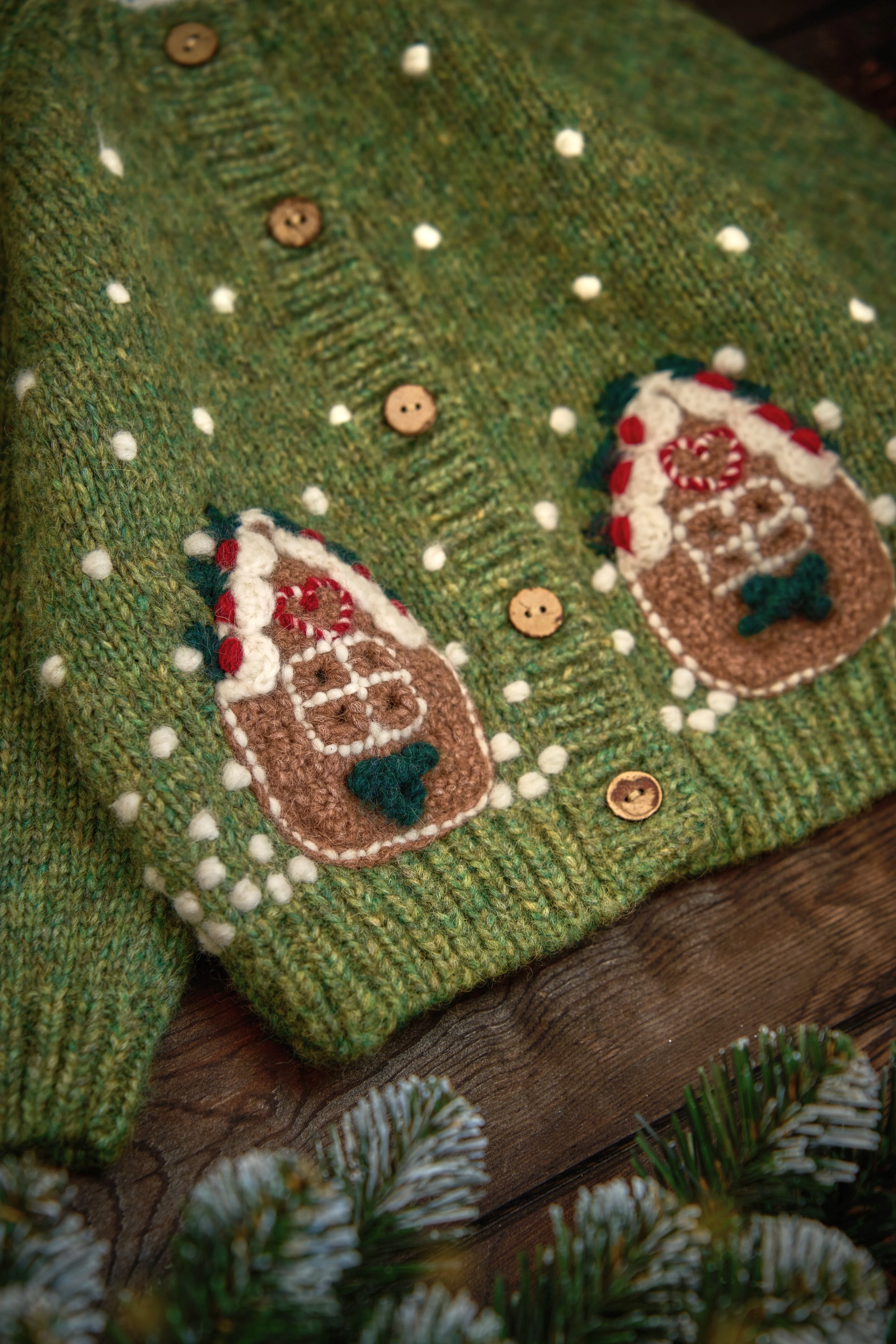 Winter Fairy Tale cardigan | Moss Green