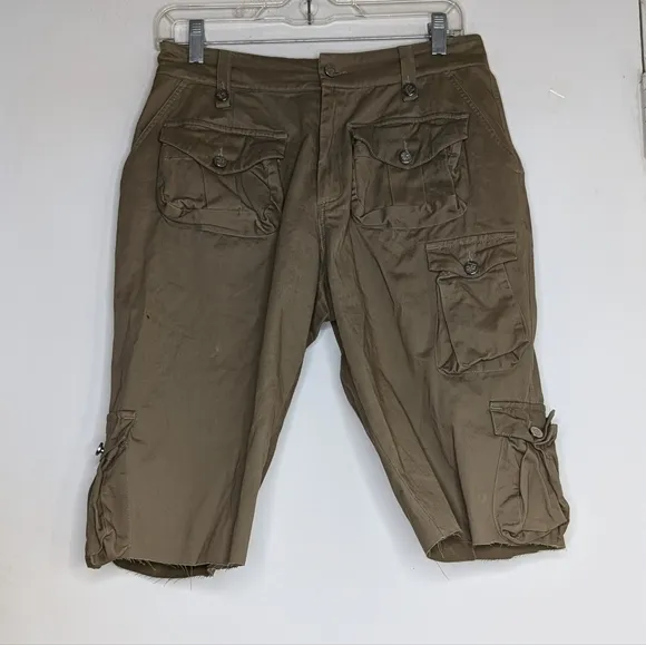 WITH JEAN Tommy Cargo Utility Cut-Offs Shorts in Khaki  READ
